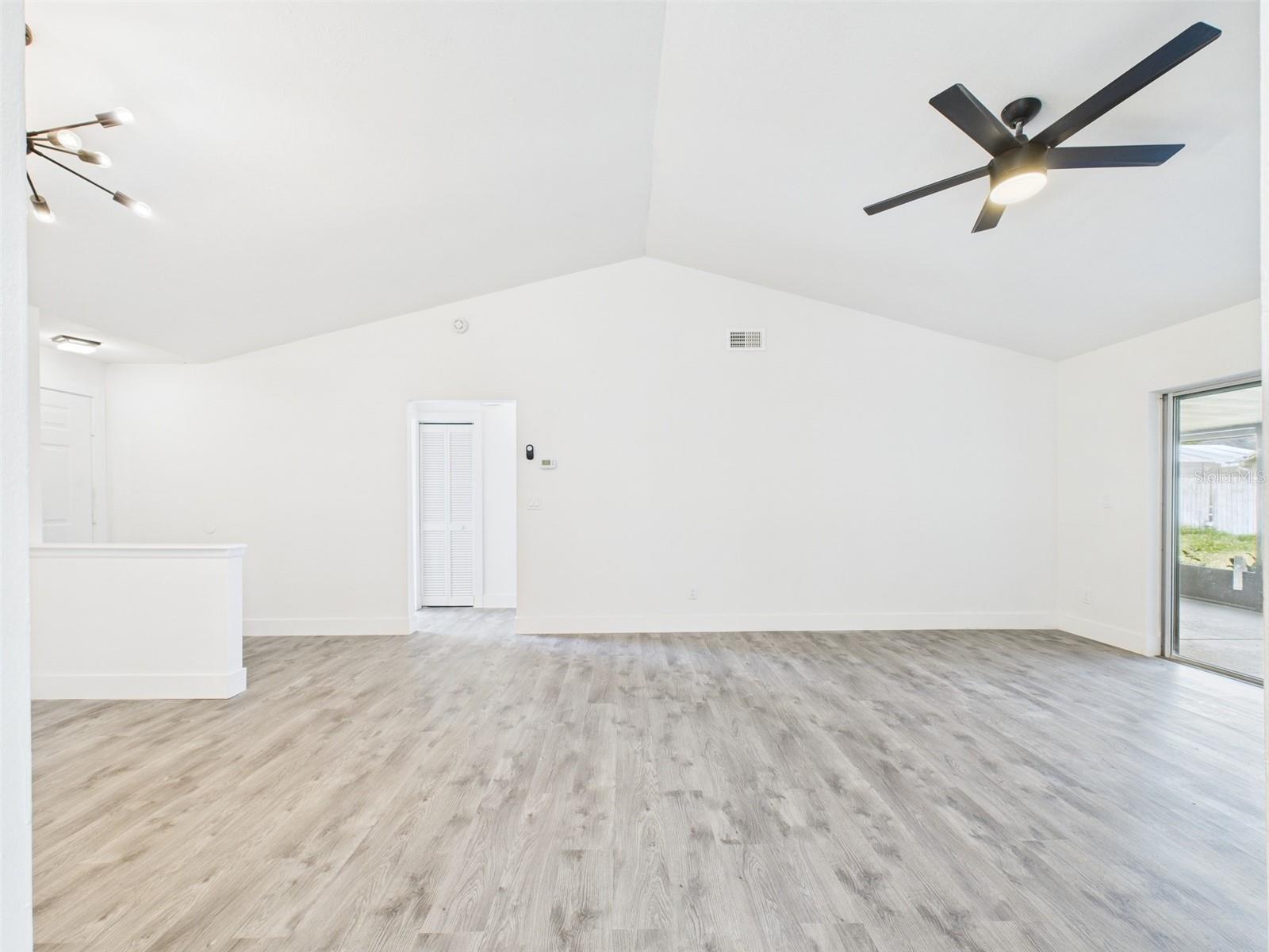 1814 TARAH TRACE DR, BRANDON, FL, 33510