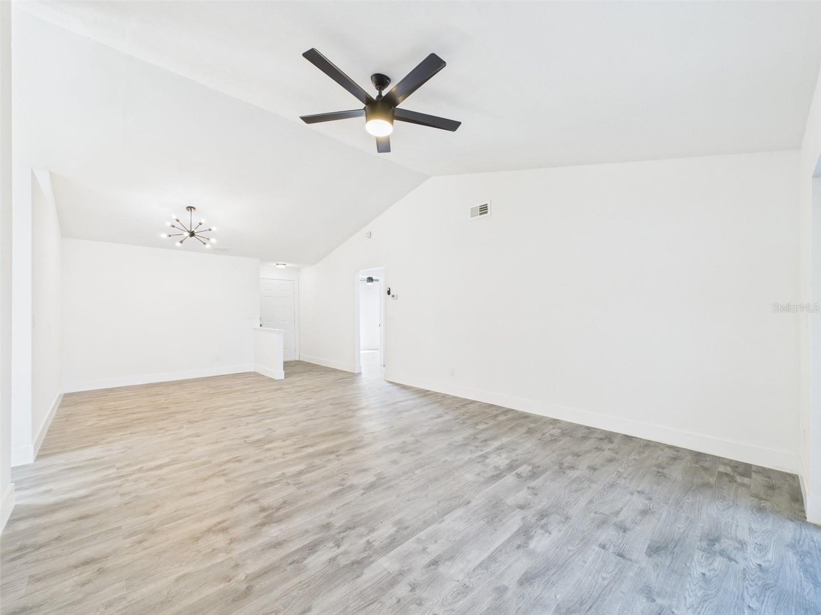 1814 TARAH TRACE DR, BRANDON, FL, 33510