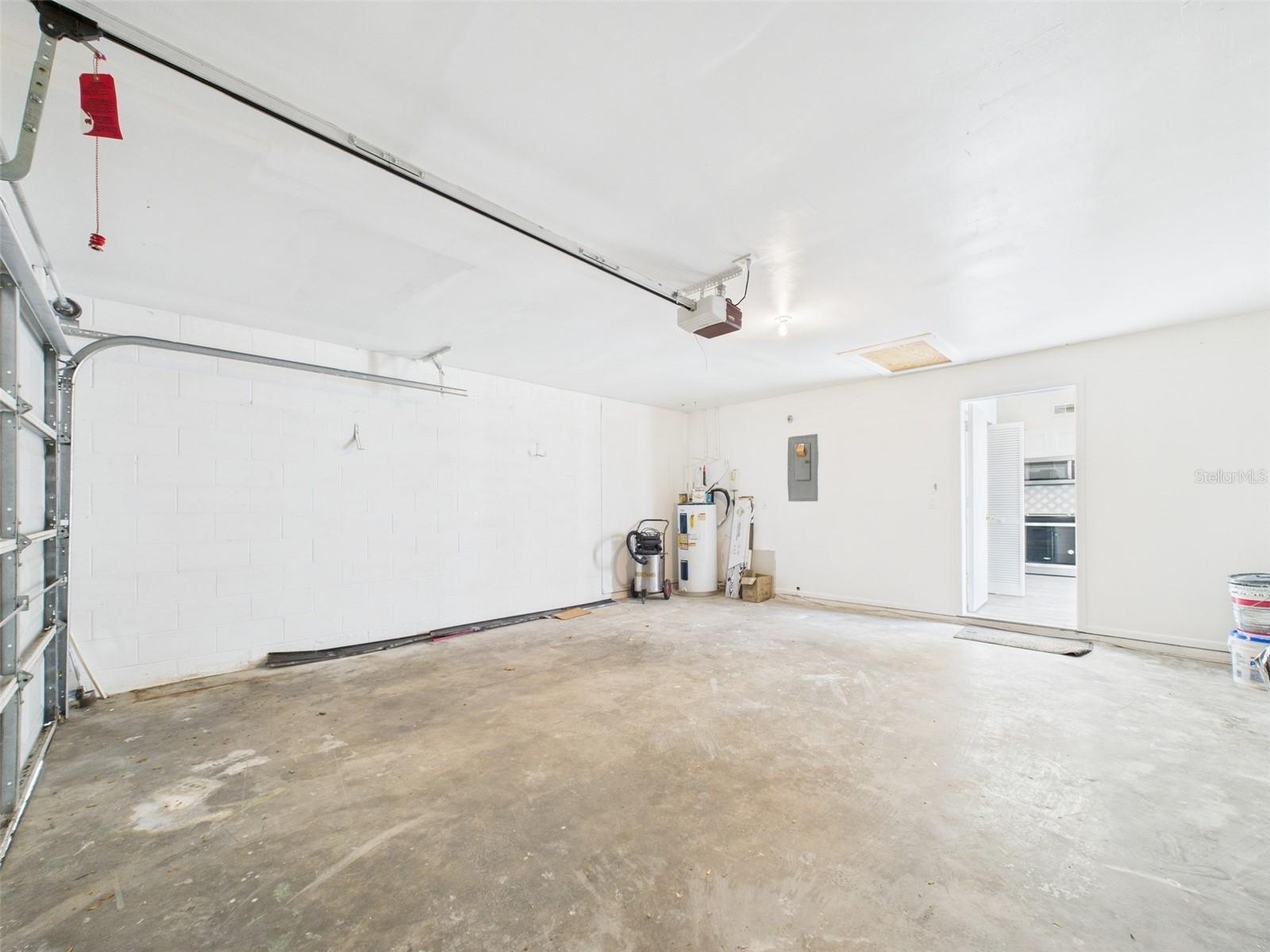 1814 TARAH TRACE DR, BRANDON, FL, 33510