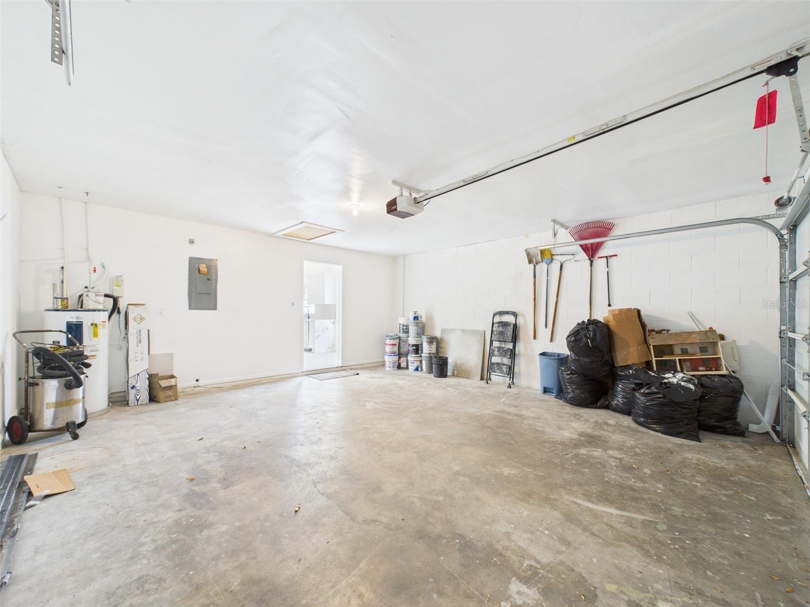 1814 TARAH TRACE DR, BRANDON, FL, 33510