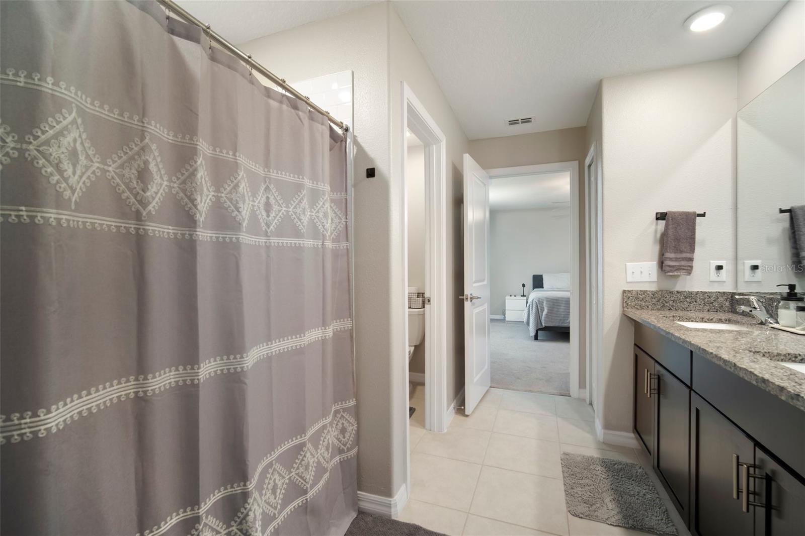 13227 GREAT PLAINS DR, RIVERVIEW, FL, 33579