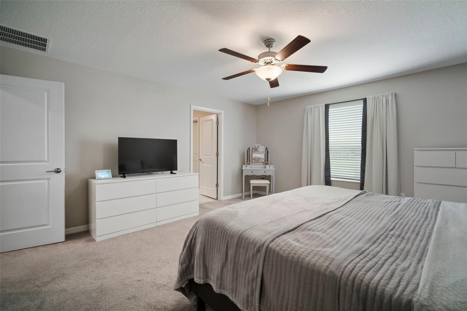 13227 GREAT PLAINS DR, RIVERVIEW, FL, 33579