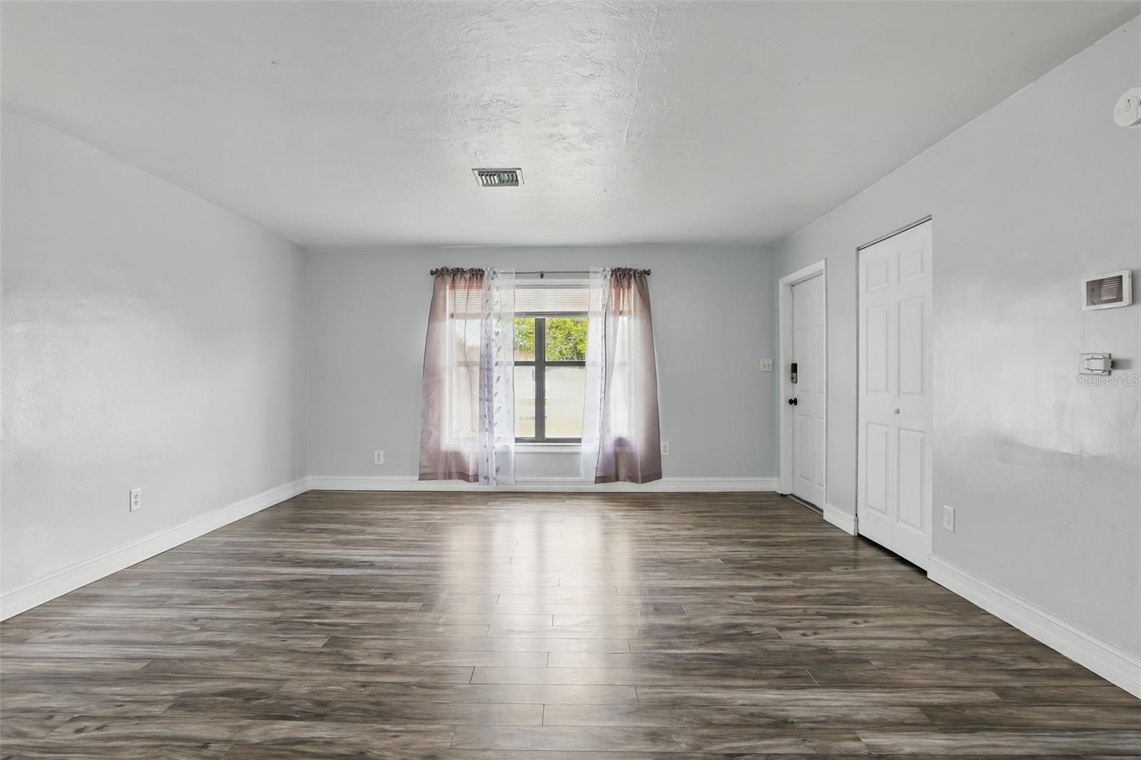 1431 N NORMANDY BLVD, DELTONA, FL, 32725