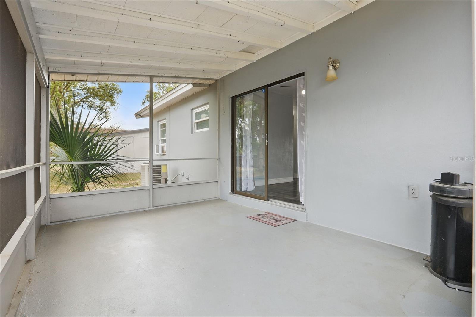 1431 N NORMANDY BLVD, DELTONA, FL, 32725