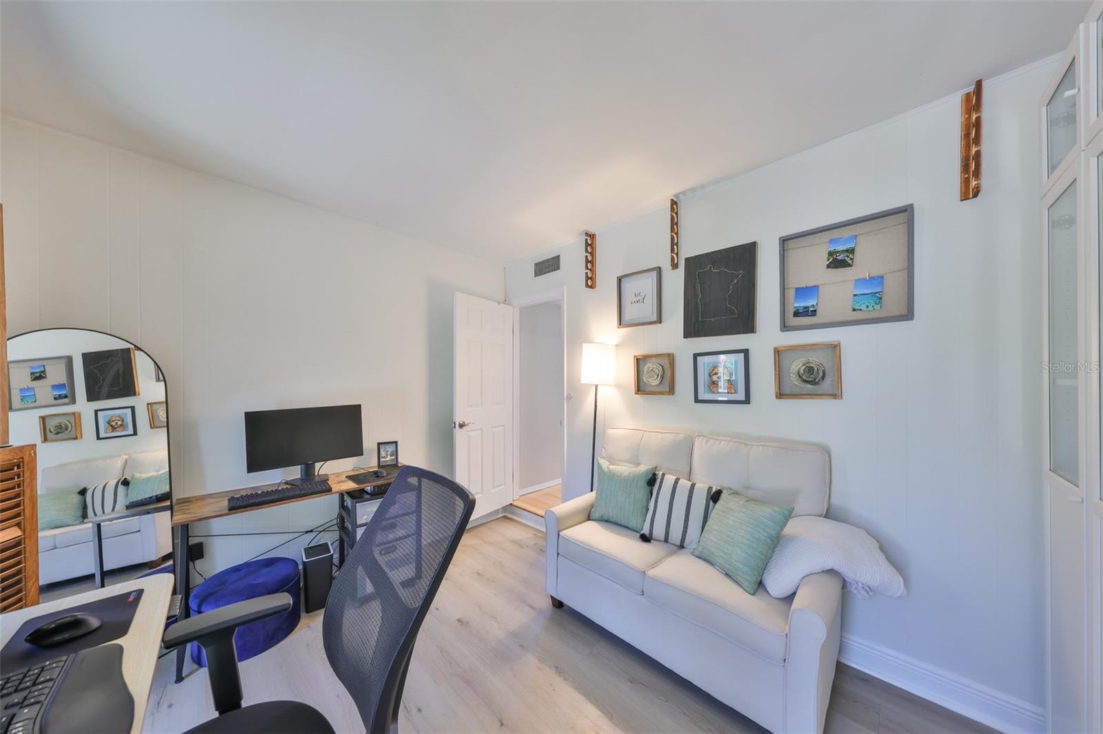 7491 CEDAR ST NE, ST PETERSBURG, FL, 33702