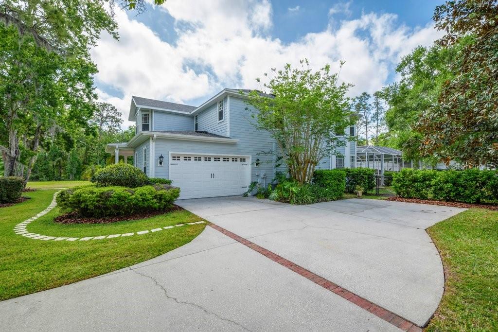 5913 FLATWOODS MANOR CIR, LITHIA, FL, 33547