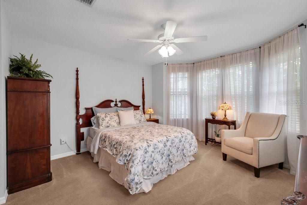 5913 FLATWOODS MANOR CIR, LITHIA, FL, 33547