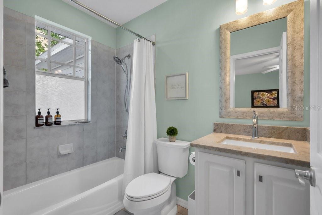 5913 FLATWOODS MANOR CIR, LITHIA, FL, 33547