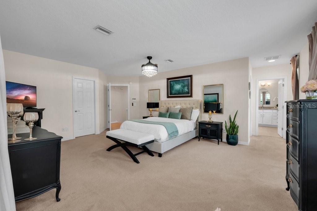 5913 FLATWOODS MANOR CIR, LITHIA, FL, 33547