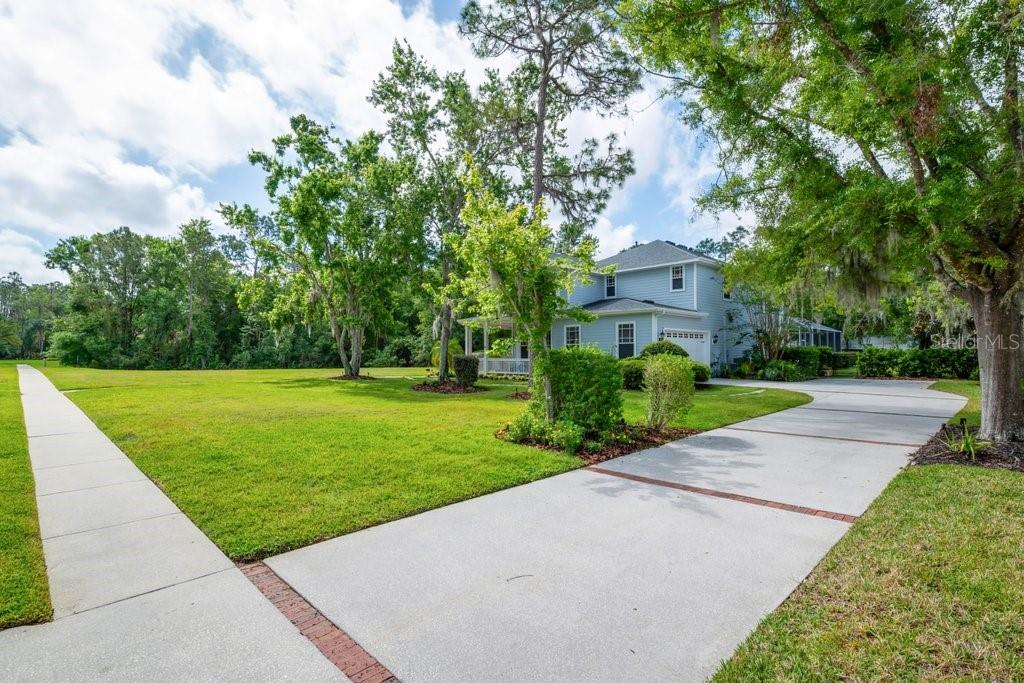 5913 FLATWOODS MANOR CIR, LITHIA, FL, 33547