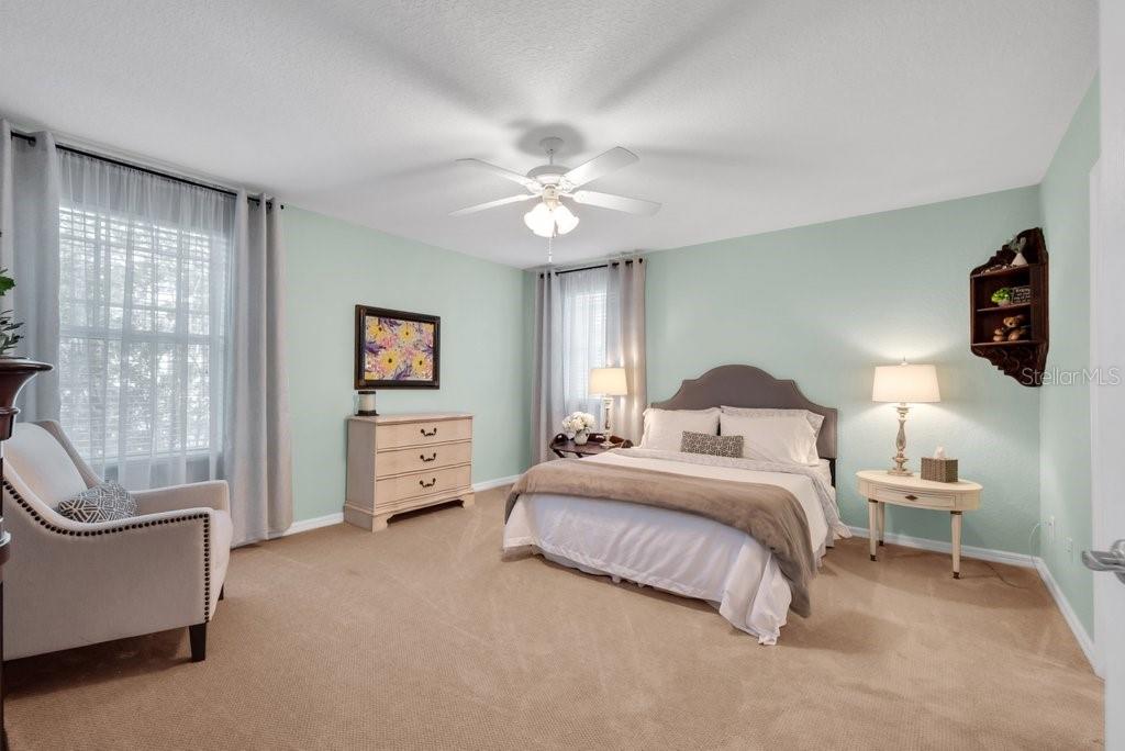 5913 FLATWOODS MANOR CIR, LITHIA, FL, 33547