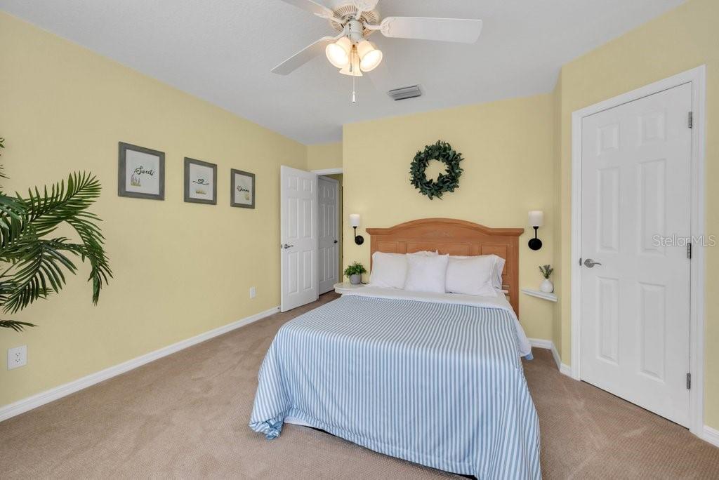 5913 FLATWOODS MANOR CIR, LITHIA, FL, 33547