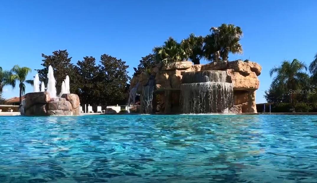 5375 COMPASS PT #04, OXFORD, FL, 34484