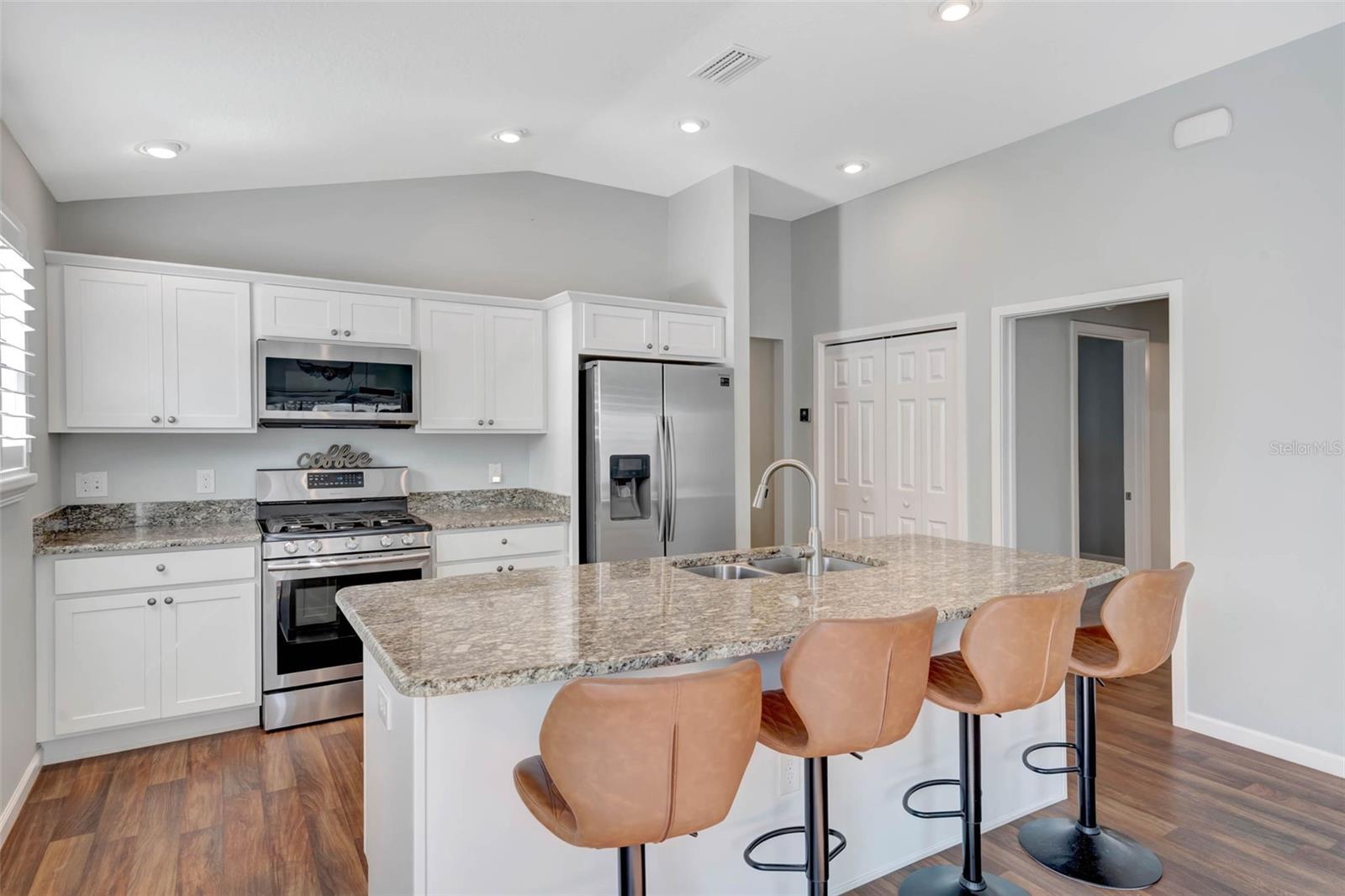 5702 GRIMES CT, THE VILLAGES, FL, 32163