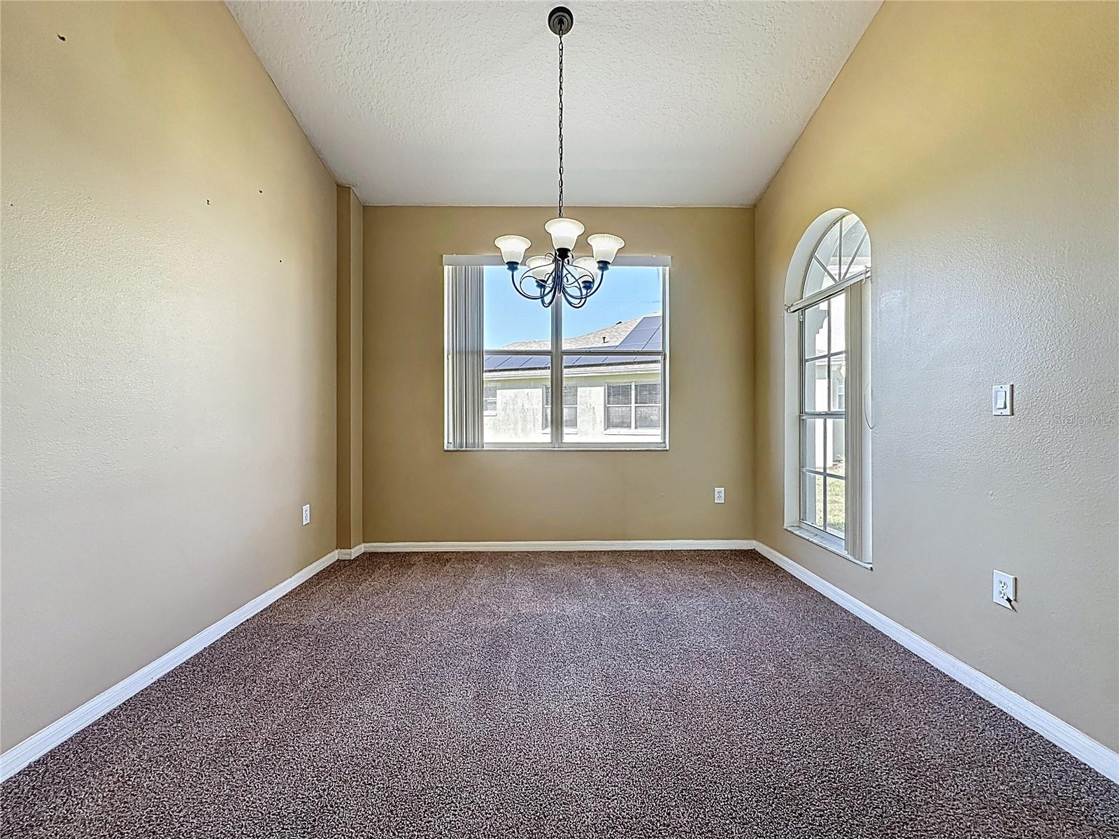 205 MINNIEHAHA CIR, HAINES CITY, FL, 33844