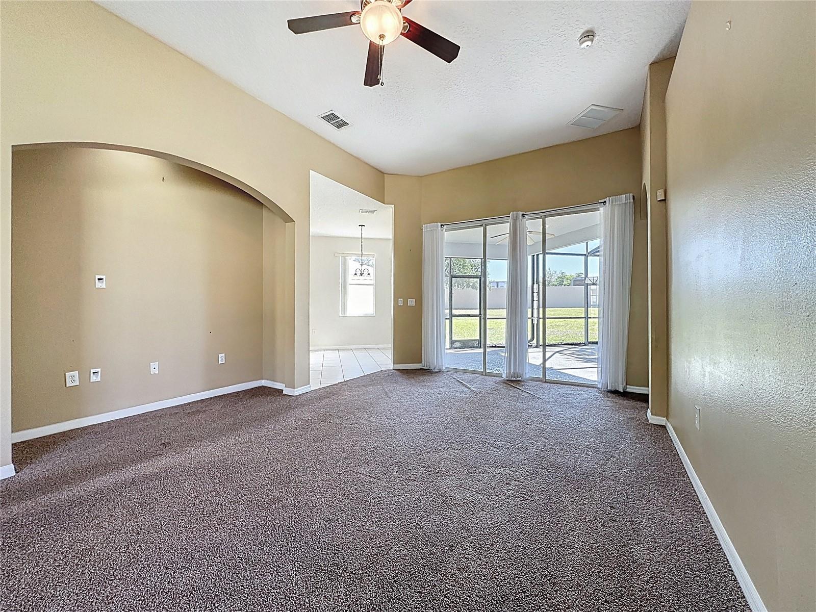 205 MINNIEHAHA CIR, HAINES CITY, FL, 33844