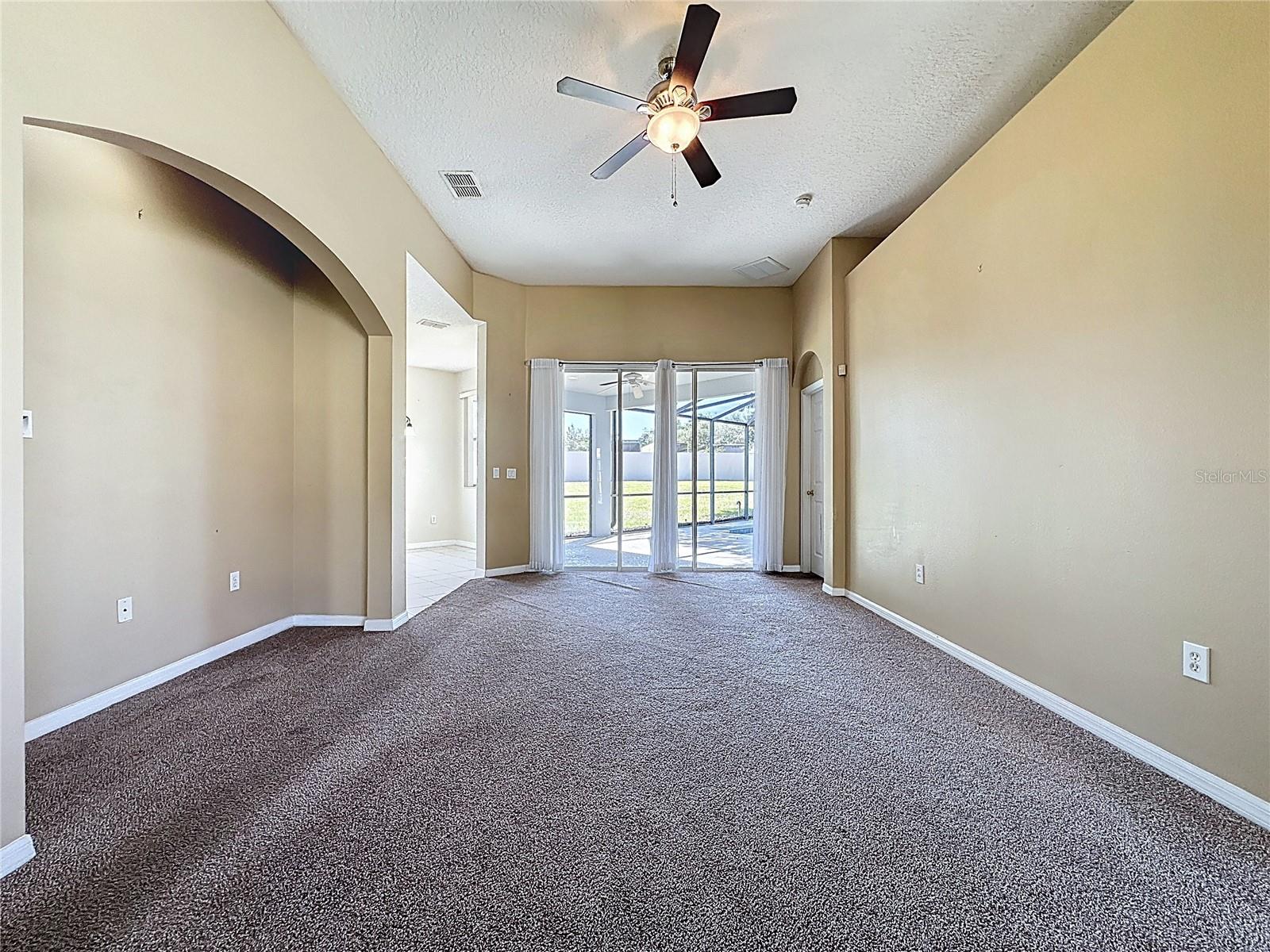 205 MINNIEHAHA CIR, HAINES CITY, FL, 33844