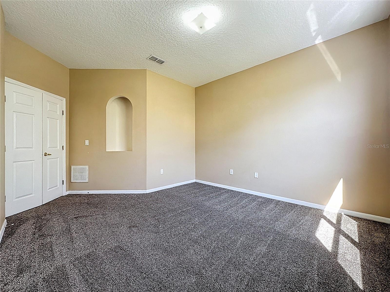 205 MINNIEHAHA CIR, HAINES CITY, FL, 33844