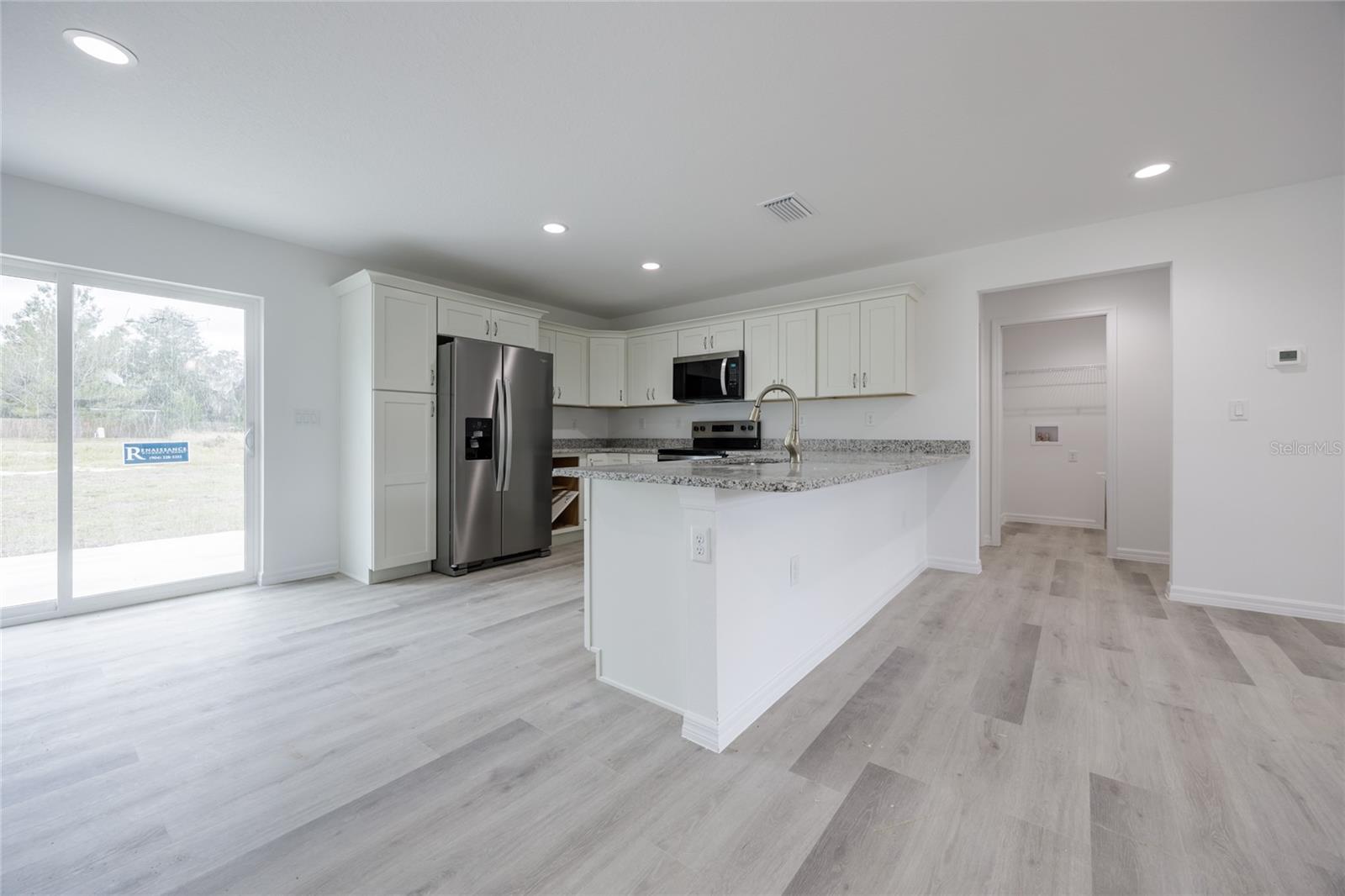 18 MALAUKA LOOP PASS, OCKLAWAHA, FL, 32179
