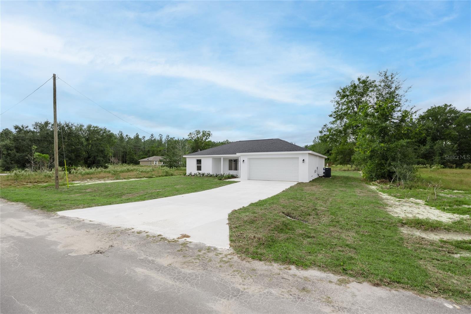 18 MALAUKA LOOP PASS, OCKLAWAHA, FL, 32179
