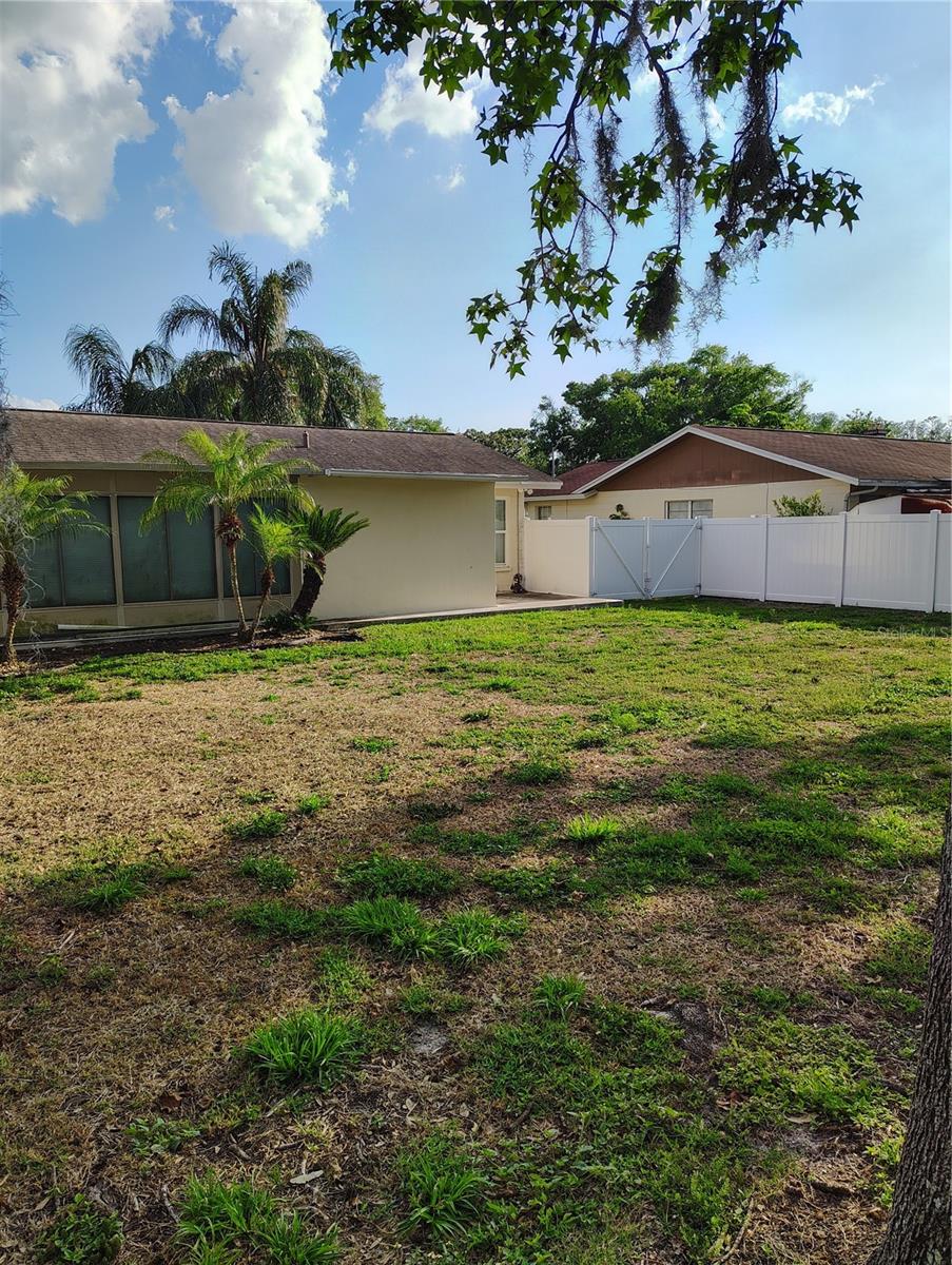 14529 KNOLL RIDGE DR, TAMPA, FL, 33625