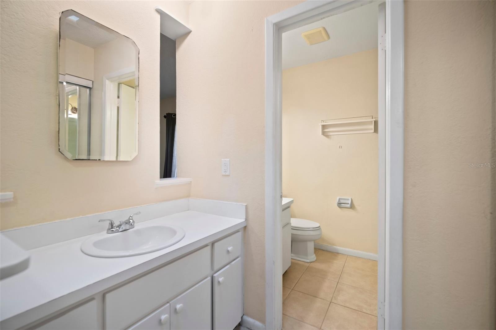 7020 OAKVIEW CIR, TAMPA, FL, 33634