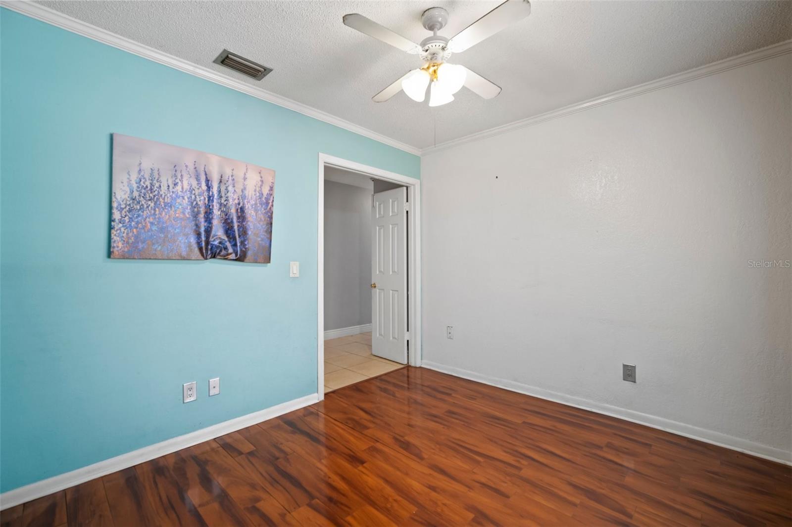 7020 OAKVIEW CIR, TAMPA, FL, 33634