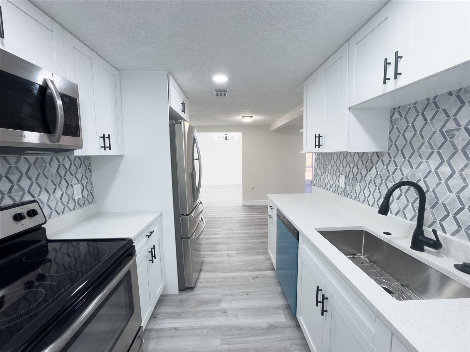 5136 SKYLAND DR, HOLIDAY, FL, 34690