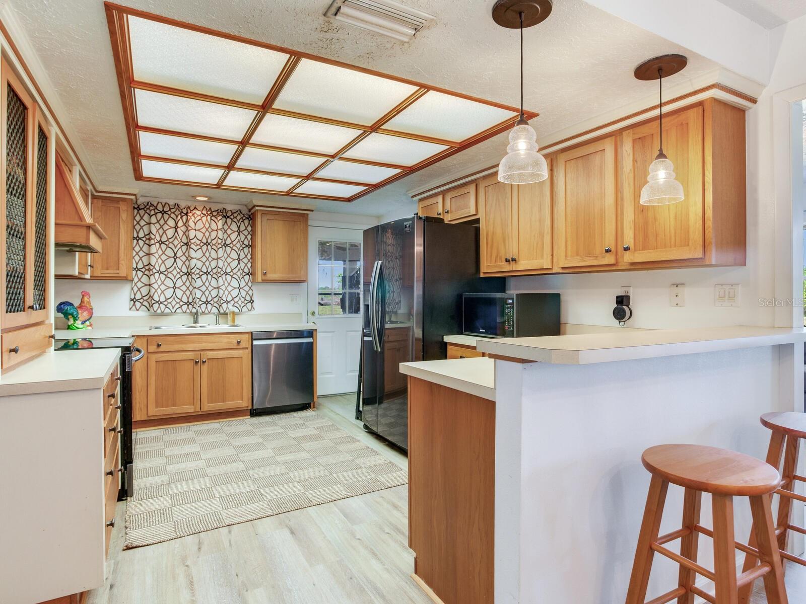14655 JOE SUMNER RD, WIMAUMA, FL, 33598