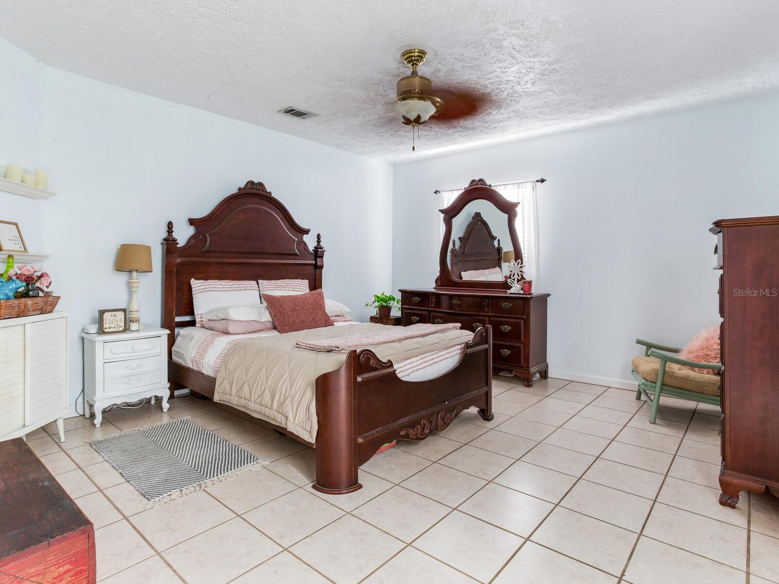 14655 JOE SUMNER RD, WIMAUMA, FL, 33598