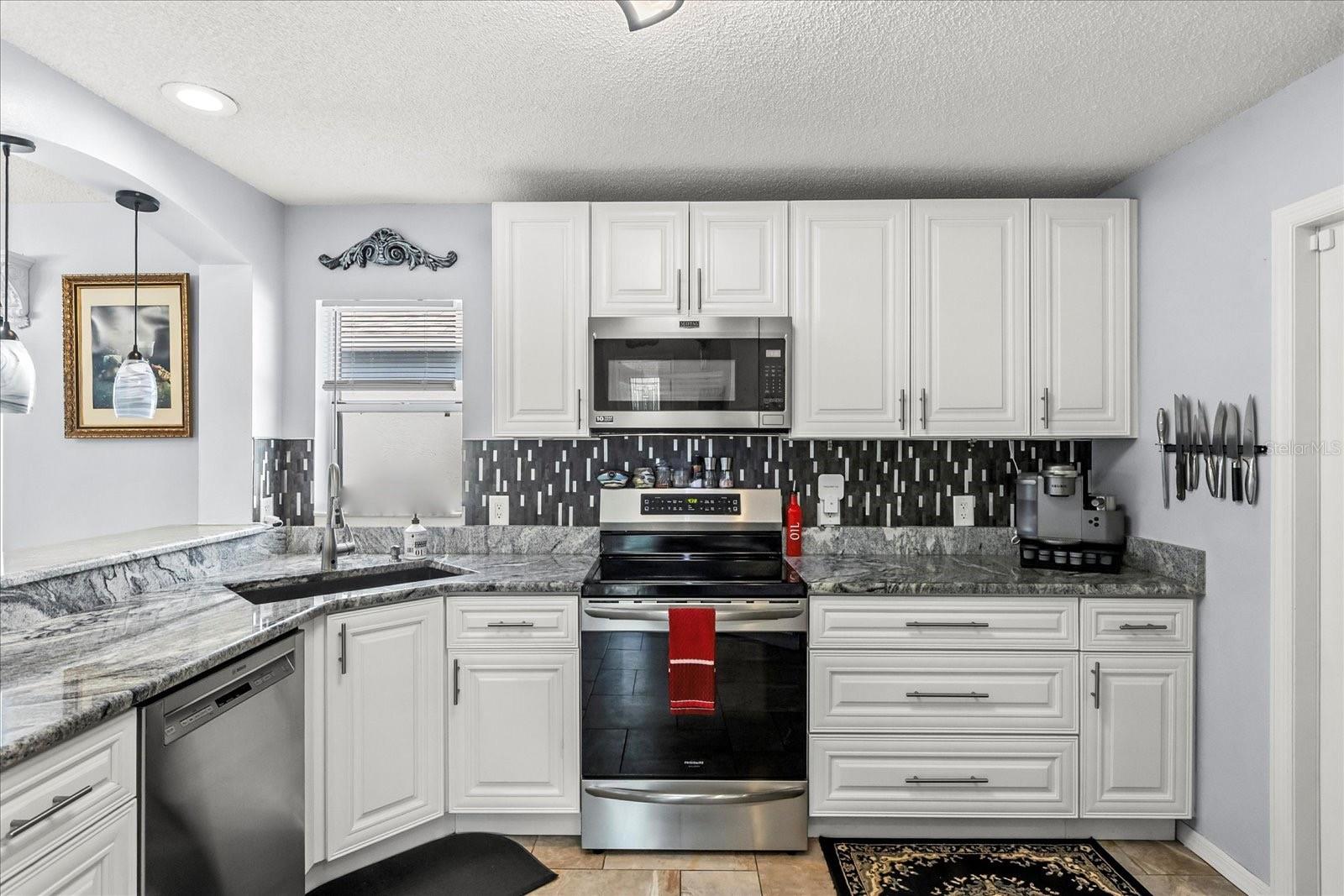 1917 PEACHTREE AVE, THE VILLAGES, FL, 32162