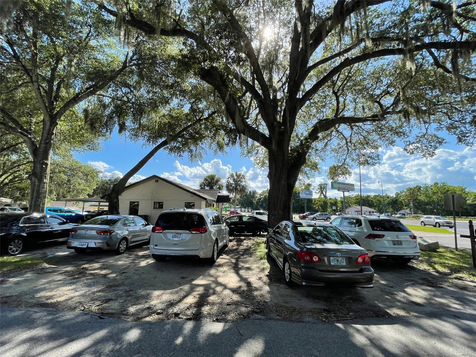 1725 MOUNT VERNON RD  / US HWY 441, LEESBURG, FL, 34748