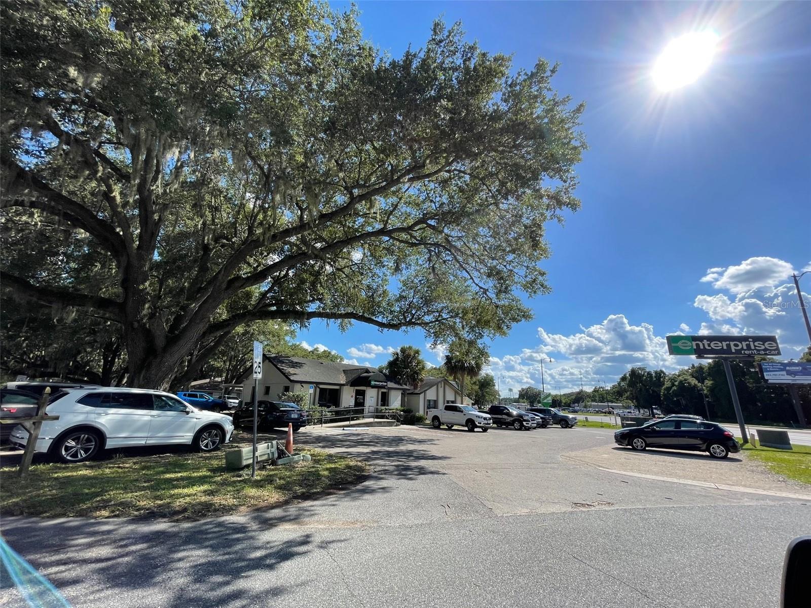 1725 MOUNT VERNON RD  / US HWY 441, LEESBURG, FL, 34748