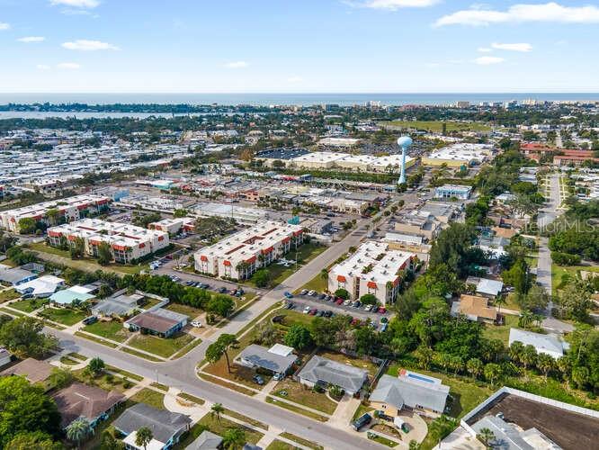 6442 COLONIAL DR, SARASOTA, FL, 34231