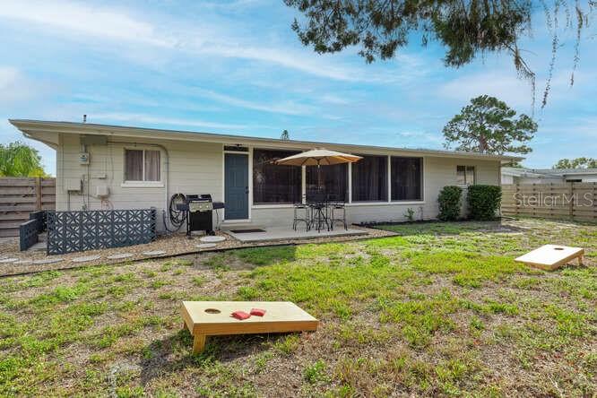 6442 COLONIAL DR, SARASOTA, FL, 34231