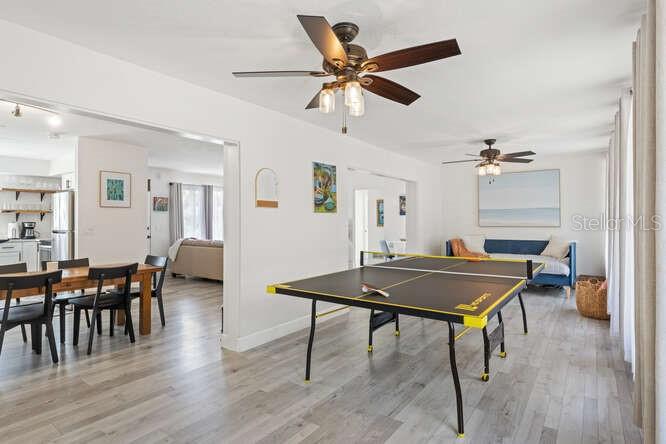 6442 COLONIAL DR, SARASOTA, FL, 34231