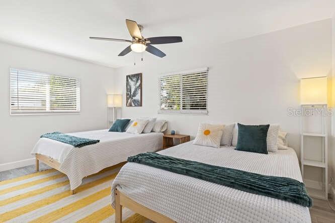 6442 COLONIAL DR, SARASOTA, FL, 34231