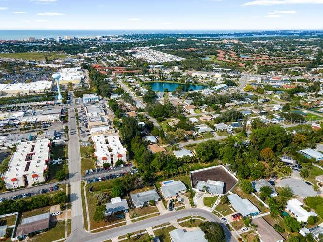 6442 COLONIAL DR, SARASOTA, FL, 34231