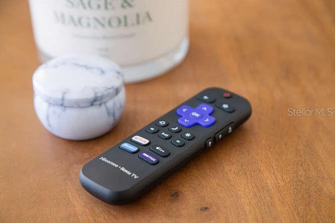 6442 COLONIAL DR, SARASOTA, FL, 34231