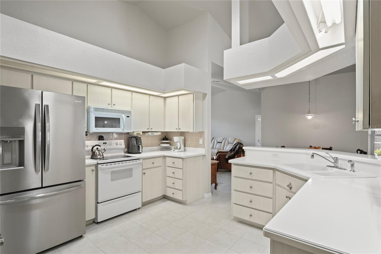 12300 DRAKE LN, SPRING HILL, FL, 34609