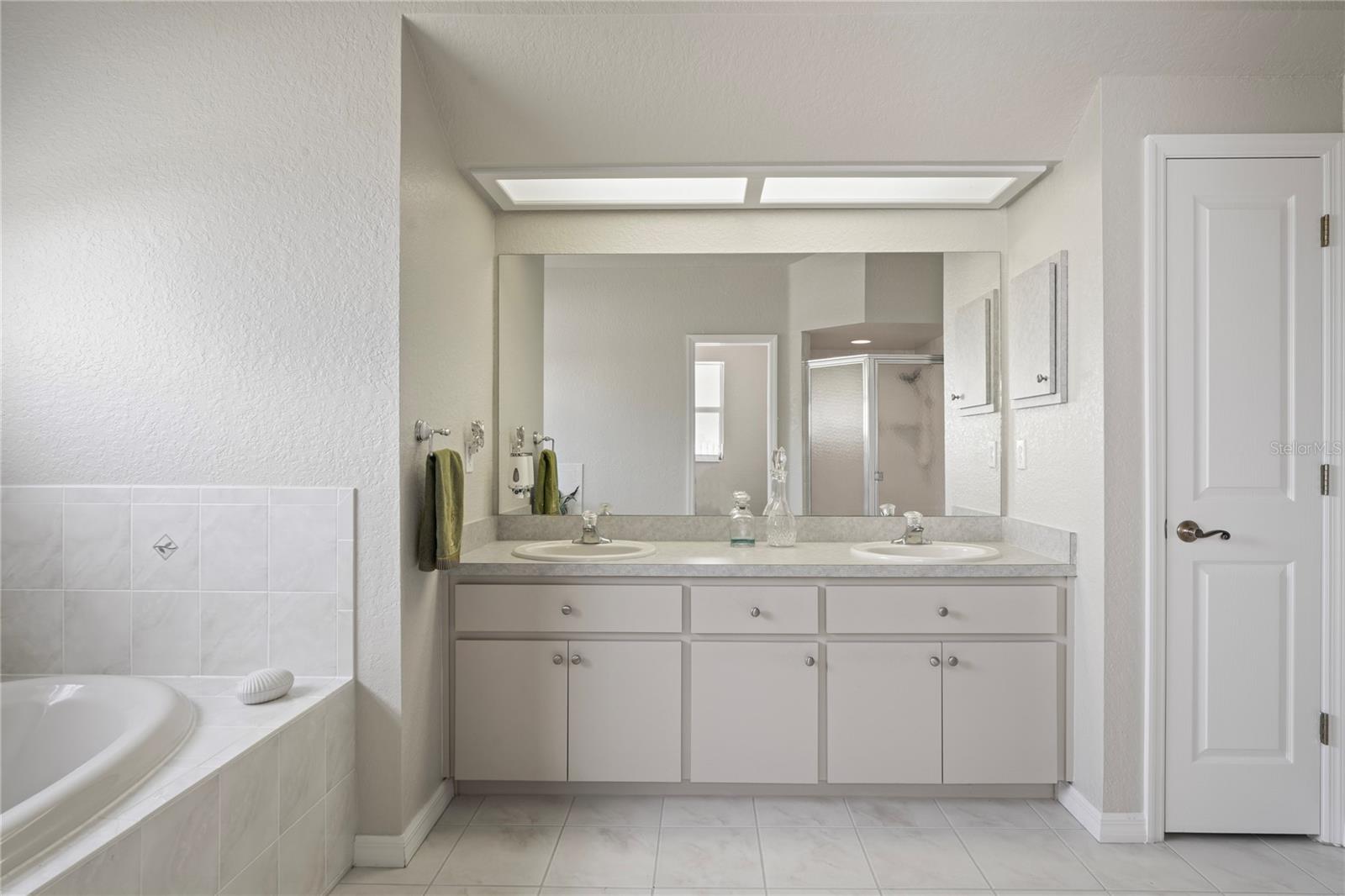 12300 DRAKE LN, SPRING HILL, FL, 34609