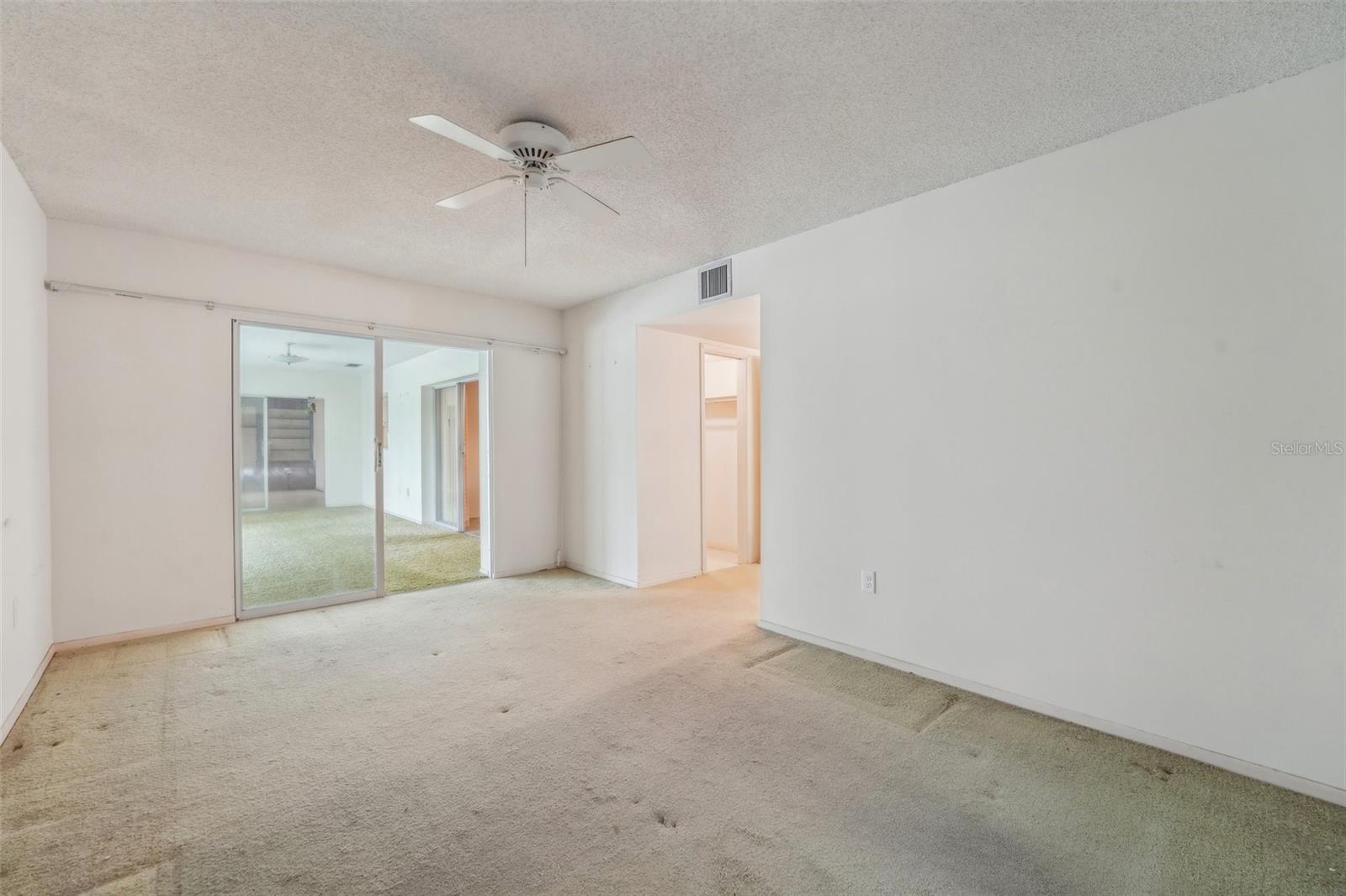 1709 N PEBBLE BEACH BLVD, SUN CITY CENTER, FL, 33573