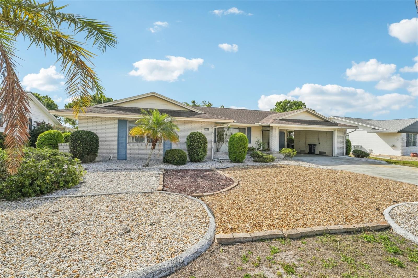 1709 N PEBBLE BEACH BLVD, SUN CITY CENTER, FL, 33573