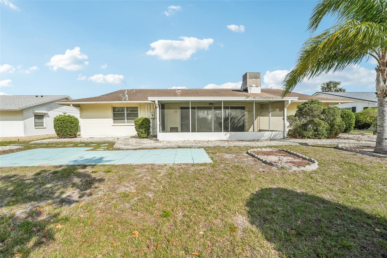1709 N PEBBLE BEACH BLVD, SUN CITY CENTER, FL, 33573