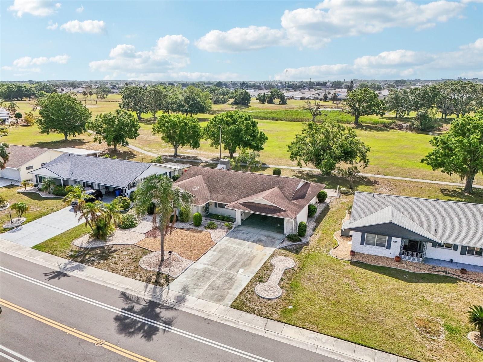 1709 N PEBBLE BEACH BLVD, SUN CITY CENTER, FL, 33573