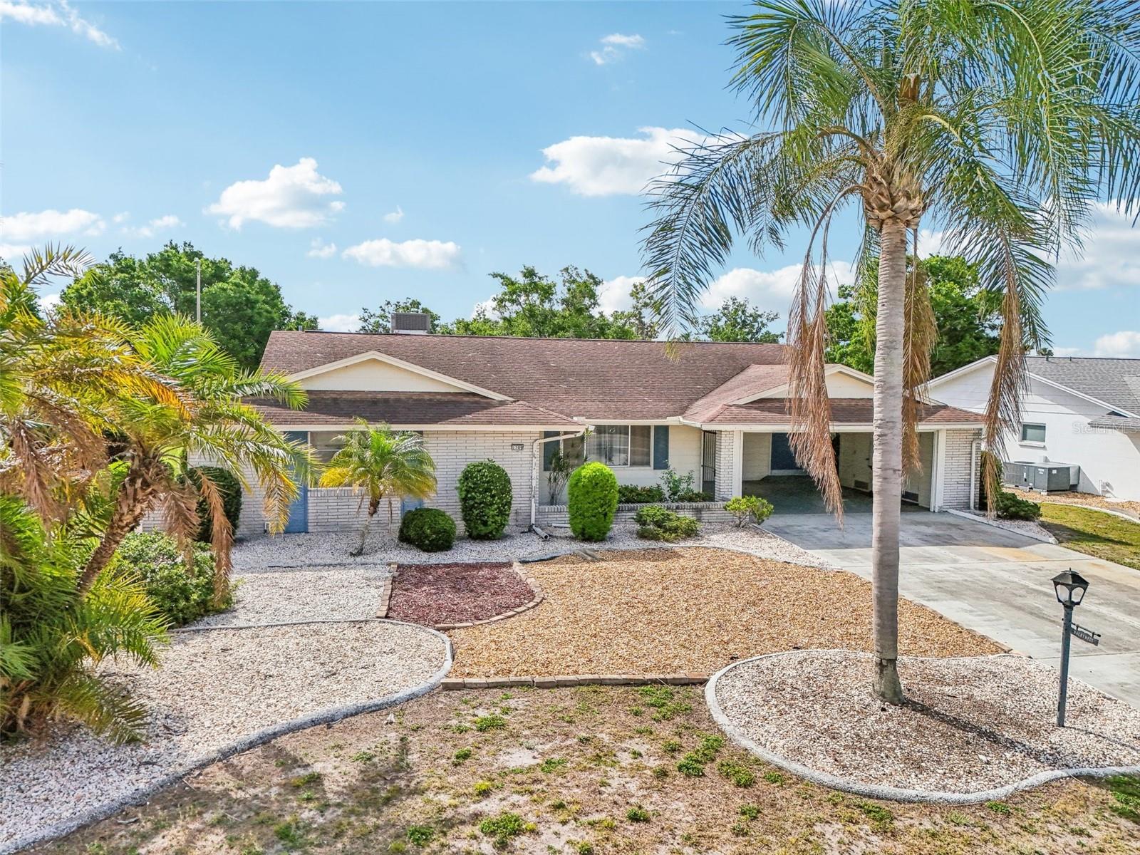 1709 N PEBBLE BEACH BLVD, SUN CITY CENTER, FL, 33573