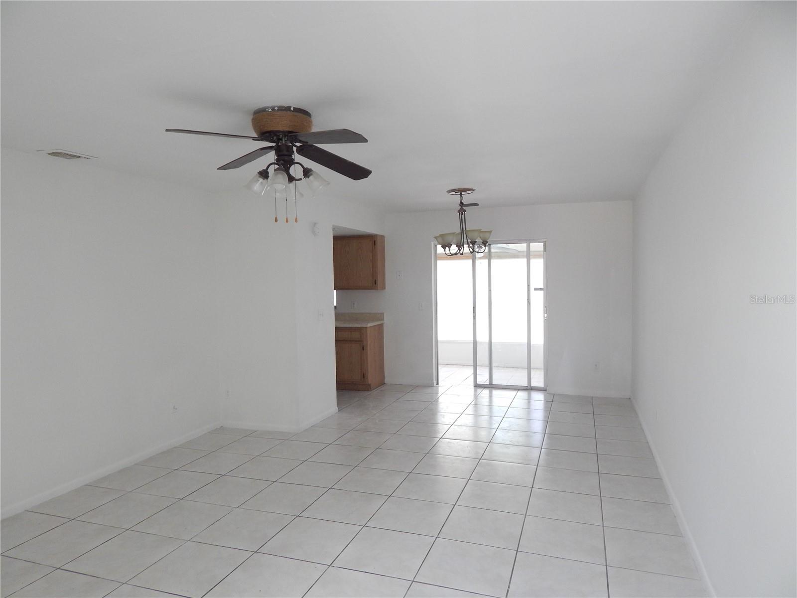 36 E COUNTRY COVE WAY, KISSIMMEE, FL, 34743