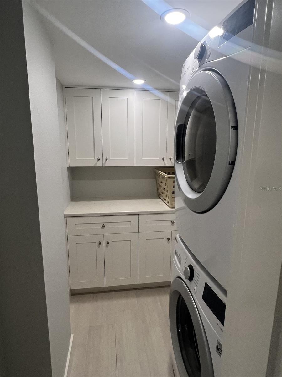 5770 MIDNIGHT PASS RD #405, SARASOTA, FL, 34242