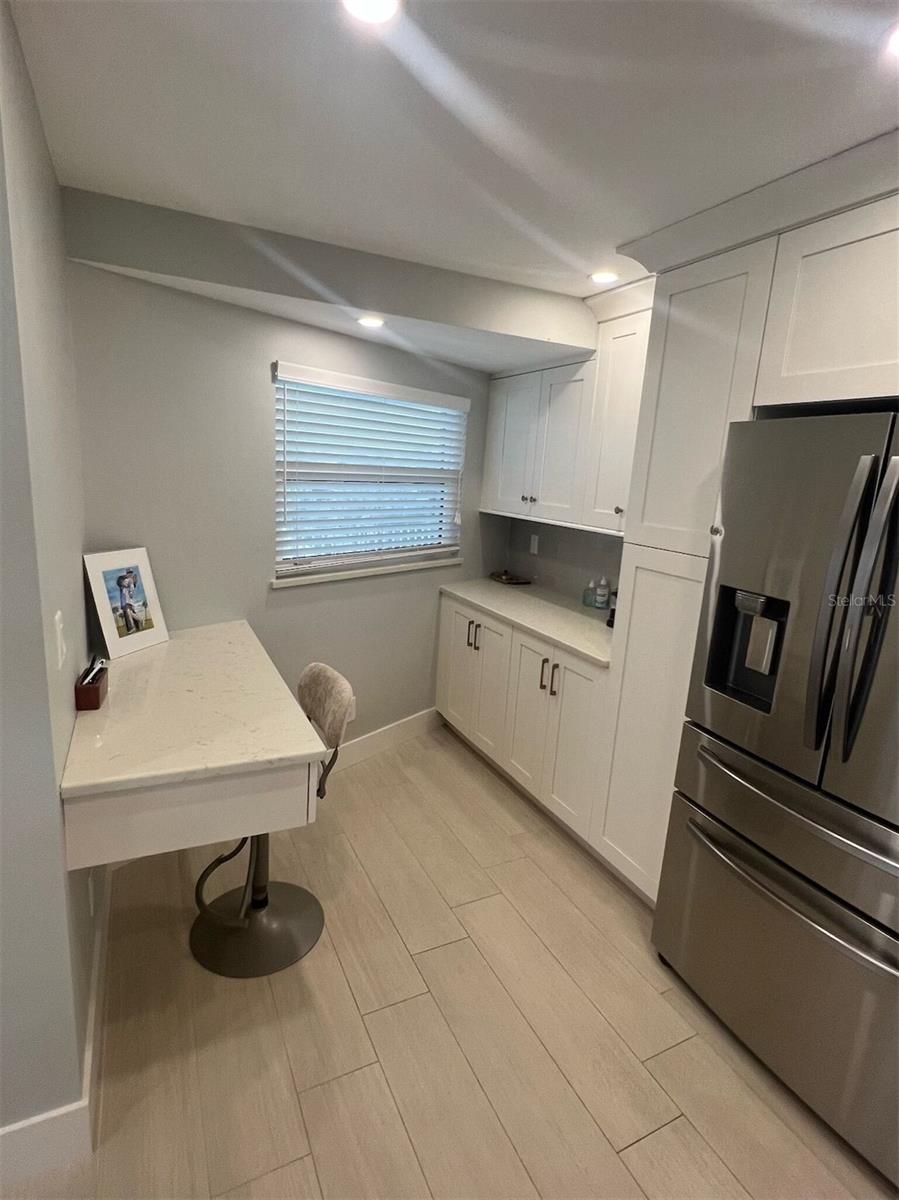 5770 MIDNIGHT PASS RD #405, SARASOTA, FL, 34242