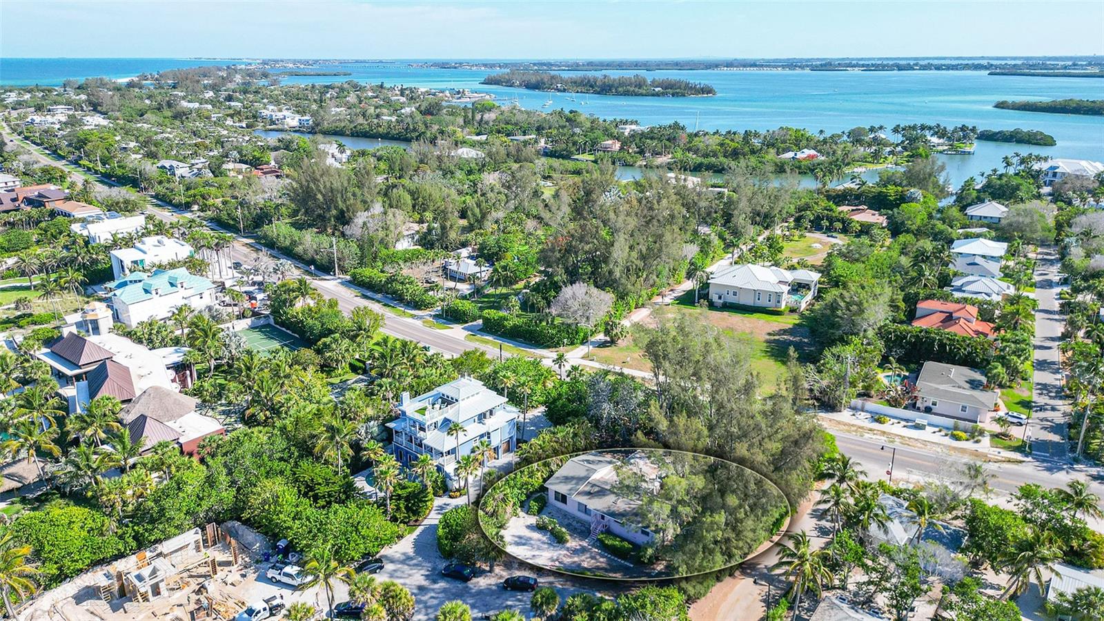 SLEEPY LAGOON, LONGBOAT KEY, FL, 34228